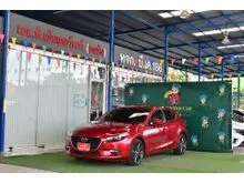 2019 Mazda 3 2.0 (ปี 14-18) S Sports Hatchback