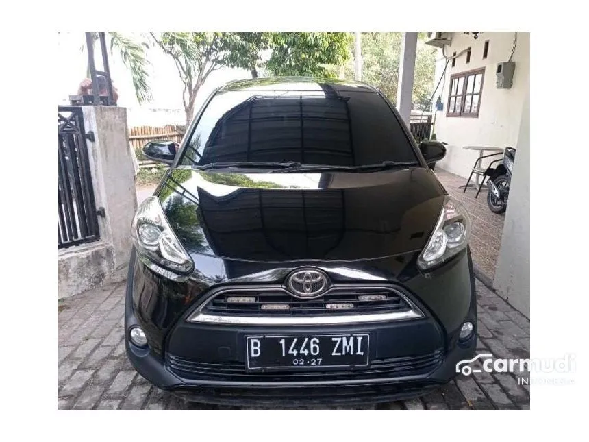 Jual Mobil Toyota Sienta 2018 V 1.5 di Jawa Barat Manual MPV Hitam Rp 159.000.000
