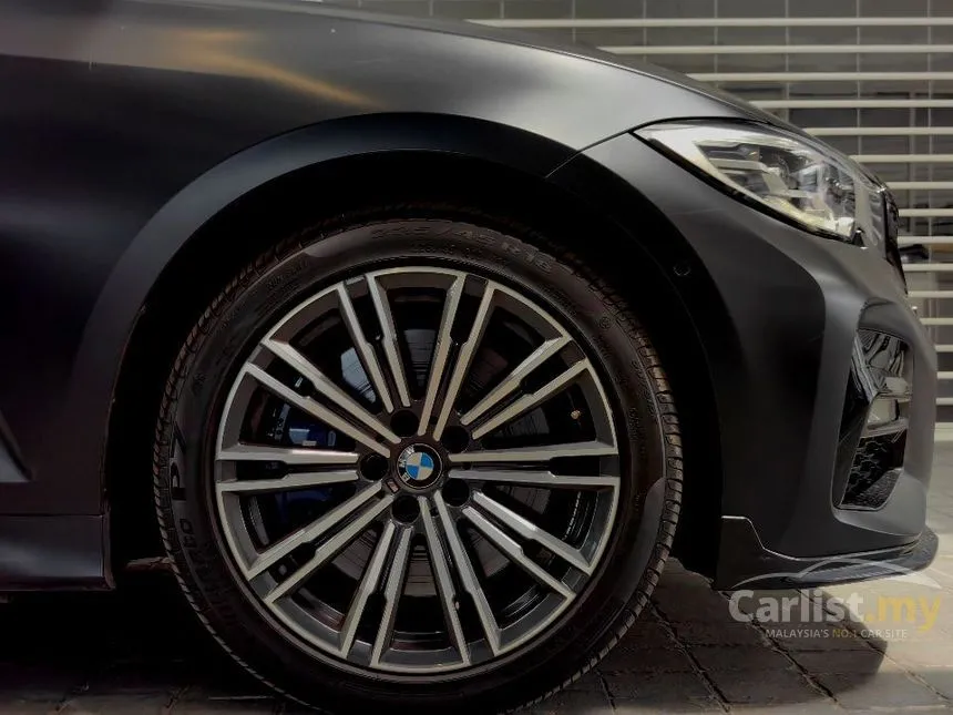 2021 BMW 330e M Sport Sedan