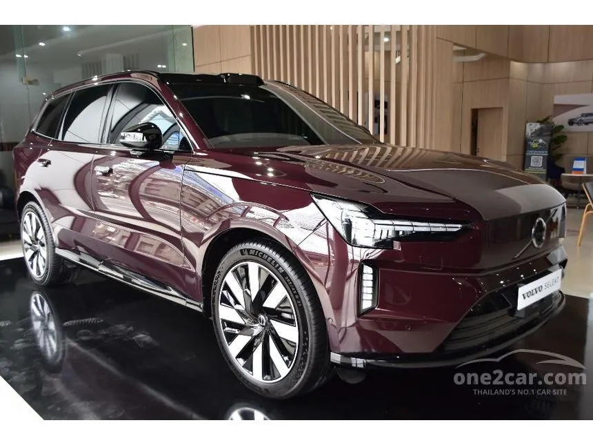 2025 Volvo EX90 Plus Twin Motor SUV