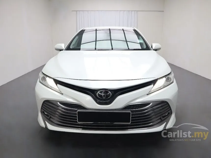 2019 Toyota Camry V Sedan