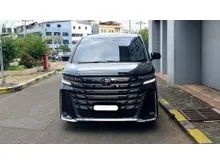 2024 Toyota Vellfire 2.5 HEV Executive Lounge VIP Type MPV hitam km 16 ribuan