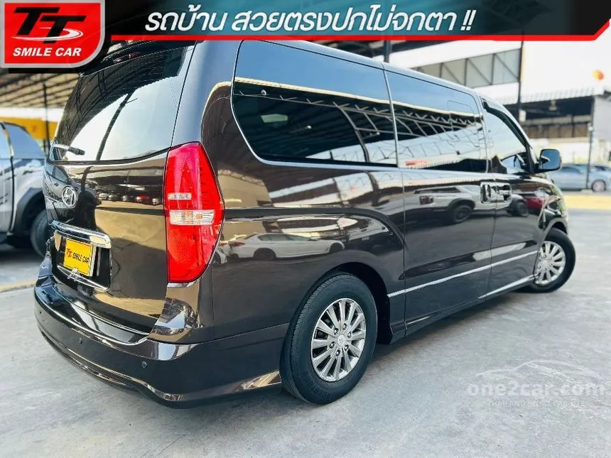 2018 Hyundai H-1 Elite Van
