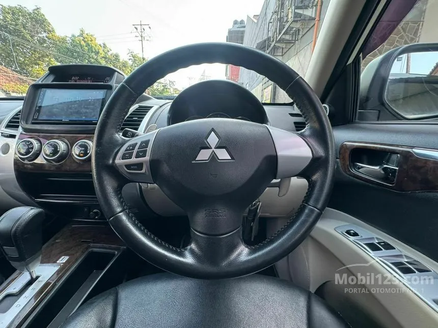 2014 Mitsubishi Pajero Sport Dakar 4X2 SUV