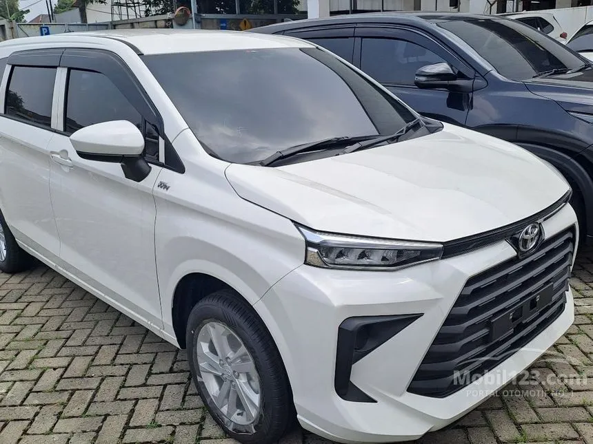 Jual Mobil Toyota Avanza 2024 E 1.3 di DKI Jakarta Manual MPV Putih Rp 190.000.000