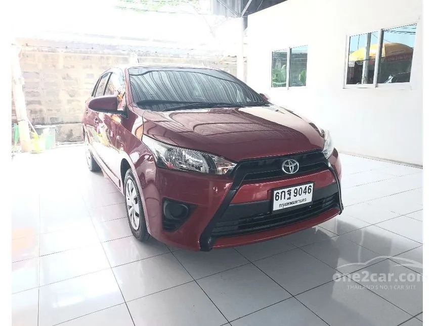 2017 Toyota YARIS J Hatchback