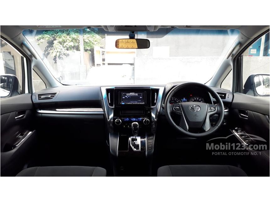 Jual Mobil  Toyota Alphard  2021  SA 2 5 di DKI Jakarta 