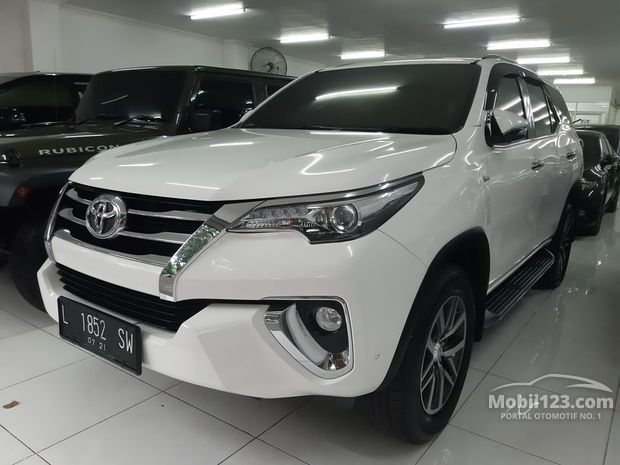 Toyota Fortuner SRZ Mobil bekas dijual di Indonesia Dari Toyota Fortuner SRZ Mobil bekas dijual di Indonesia Dari