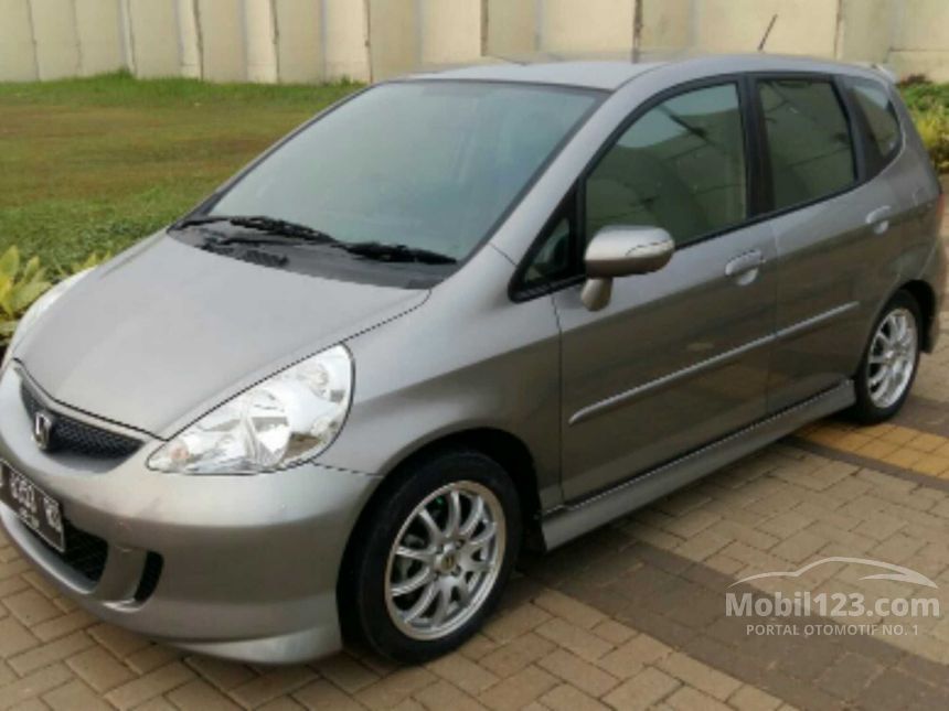 Jual Mobil  Honda Jazz  2008  VTEC  1 5 di Banten Automatic 