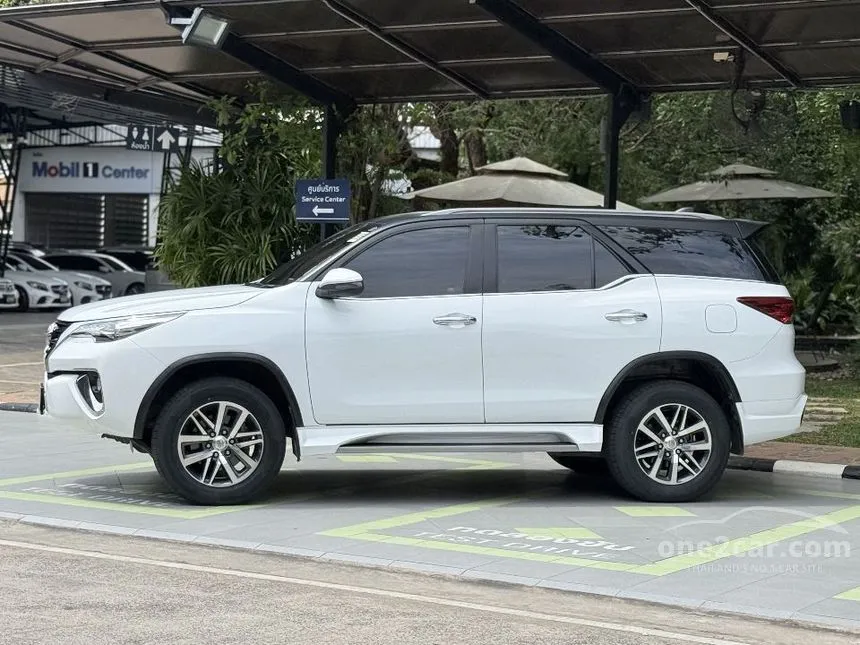 2019 Toyota FORTUNER V SUV