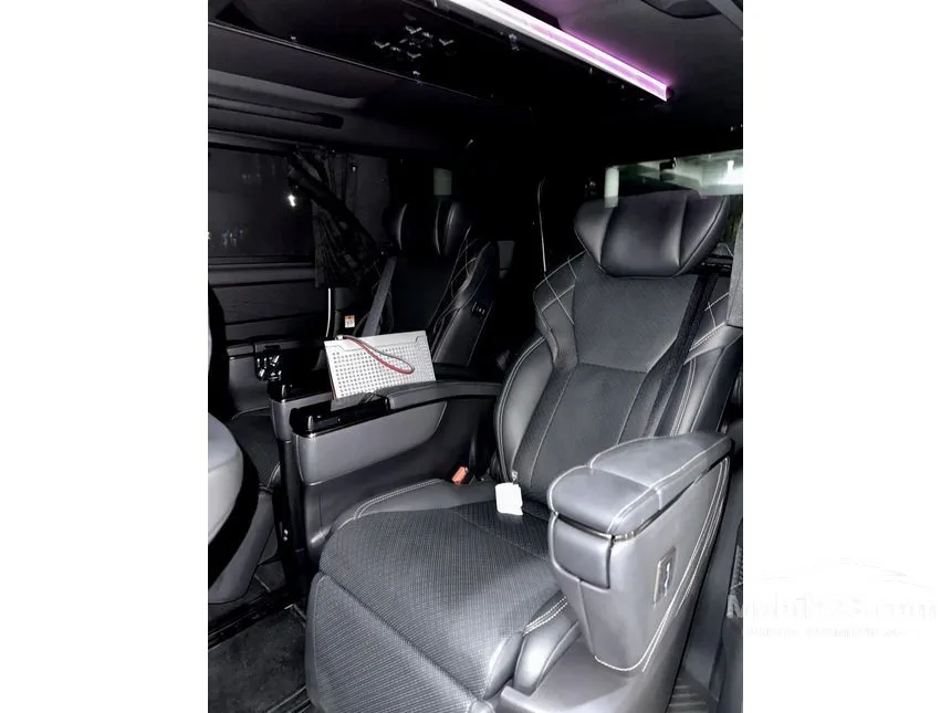 2024 Toyota Alphard HEV Modelista MPV