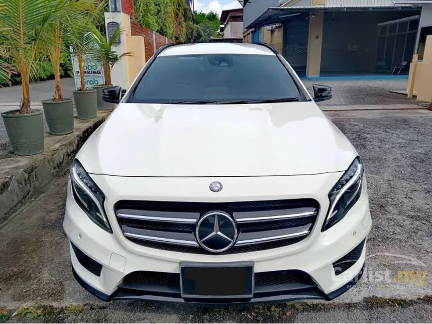 2016 Mercedes-Benz GLA180 AMG SUV