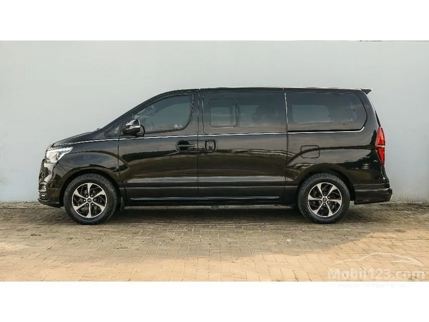 2020 Hyundai H-1 XG MPV