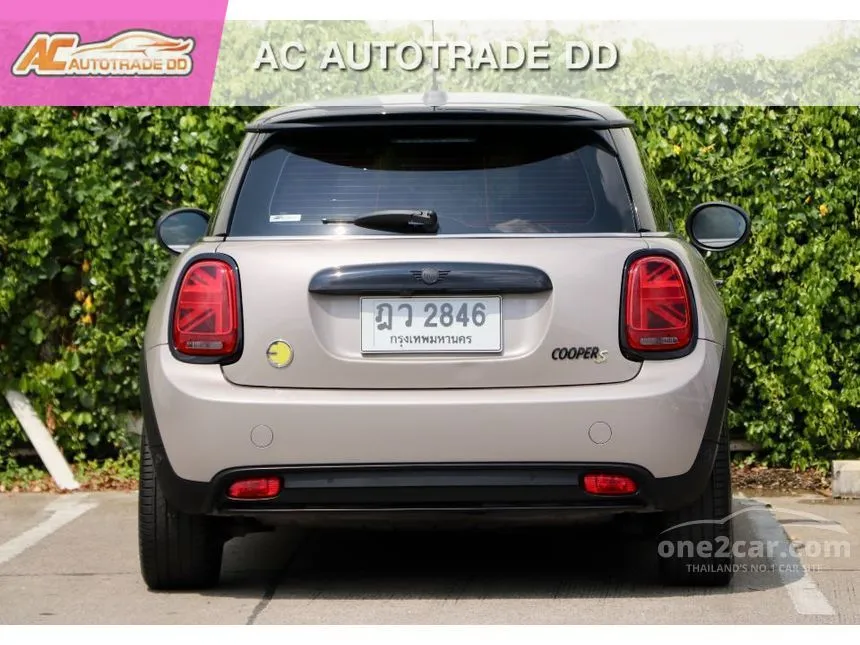 2022 Mini COOPER SE 3-Door Hatchback