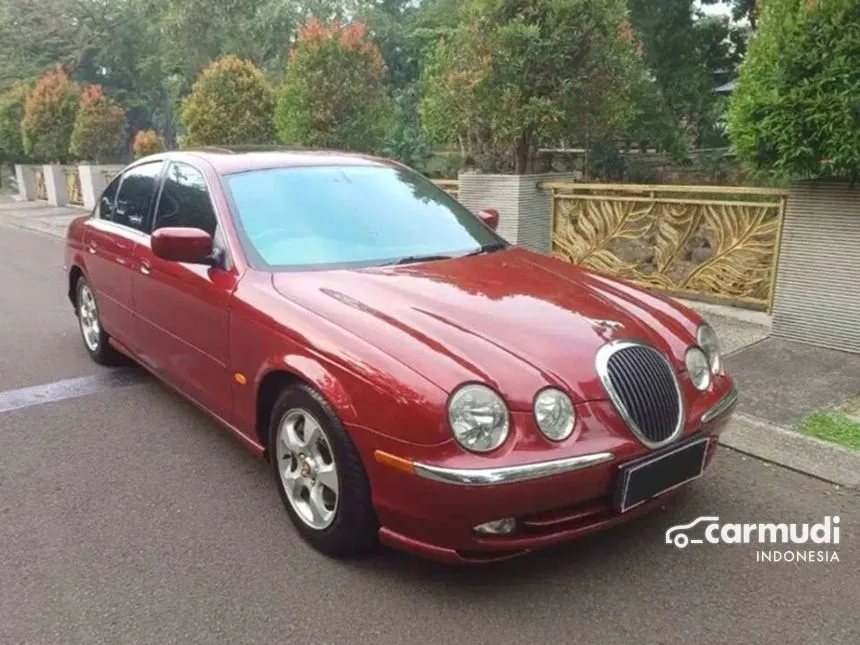 2000 Jaguar S-Type Sedan