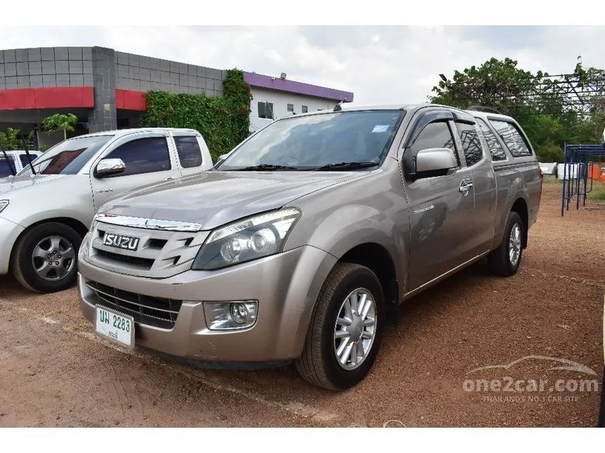 2012 Isuzu D-MAX Z Space Cab Pickup