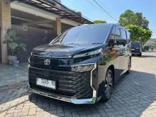 2022 Toyota Voxy 2.0 MPV