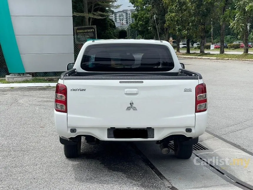 2019 Mitsubishi Triton Quest Dual Cab Pickup Truck