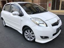 Toyota Yaris 1.5 S Limited AT 2011 TDP 10JT
