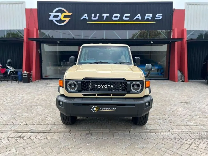 2026 Toyota Land Cruiser 70 LX SUV