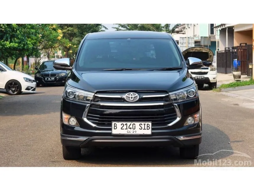 Jual Mobil Toyota Innova Venturer 2019 2.0 di DKI Jakarta Automatic Wagon Hitam Rp 320.000.000