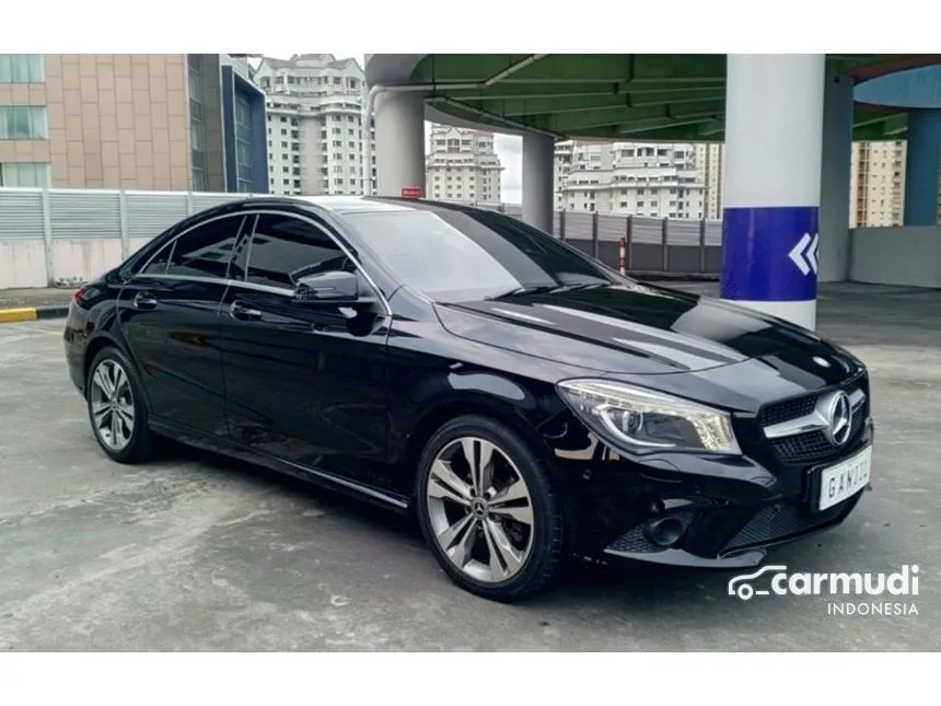 2014 Mercedes-Benz CLA200 Urban Coupe