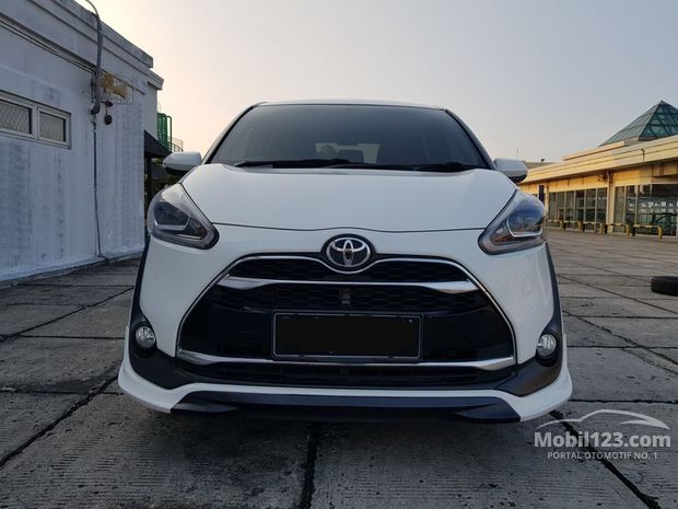 Toyota Sienta Q Mobil bekas dijual di Indonesia - Dari 325 Mobil di