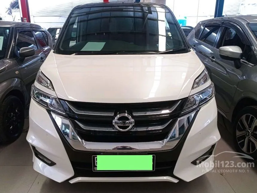 Jual Mobil Nissan Serena 2021 Highway Star 2.0 di Banten Automatic MPV Putih Rp 359.000.000