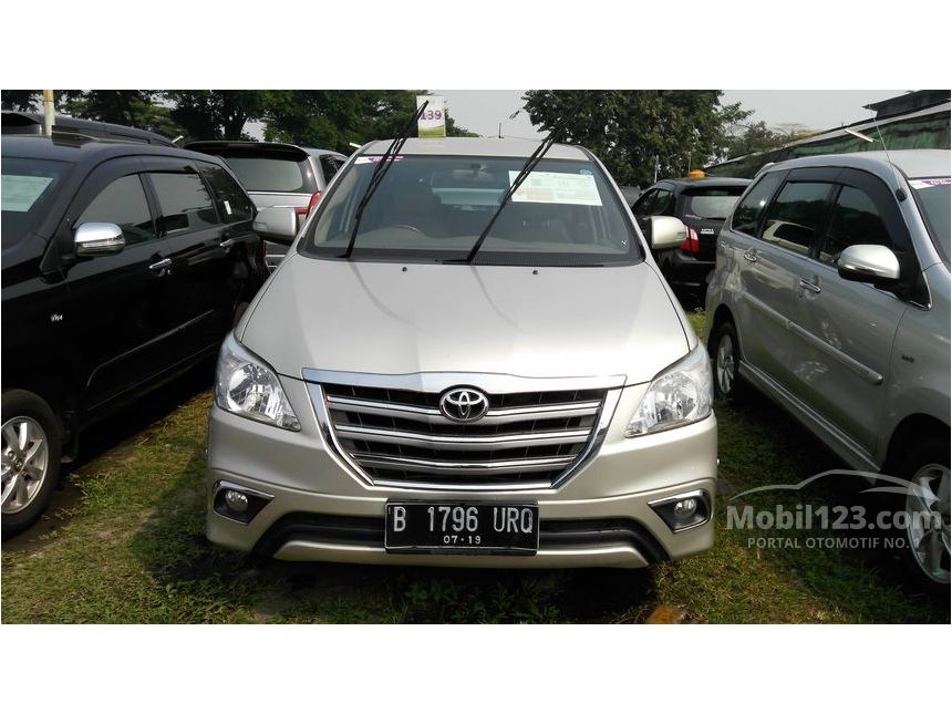 Jual Mobil Toyota Kijang Innova 2014 V 2.0 di DKI Jakarta 