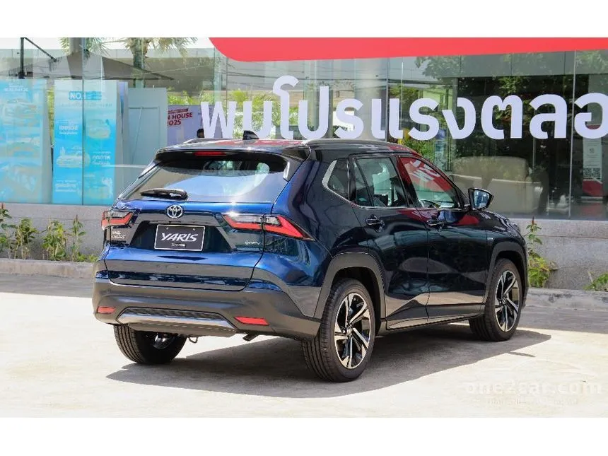 2026 Toyota Yaris Cross HEV Premium Luxury SUV