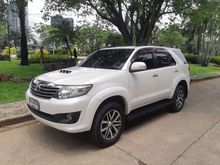 2011 Toyota Fortuner 3.0 (ปี 12-15) V SUV AT