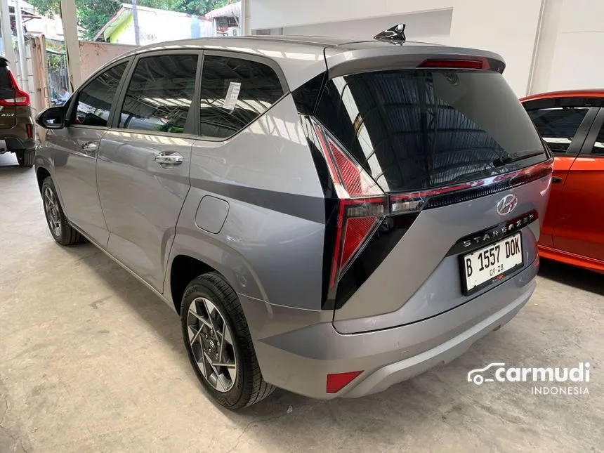 2023 Hyundai Stargazer Style MPV