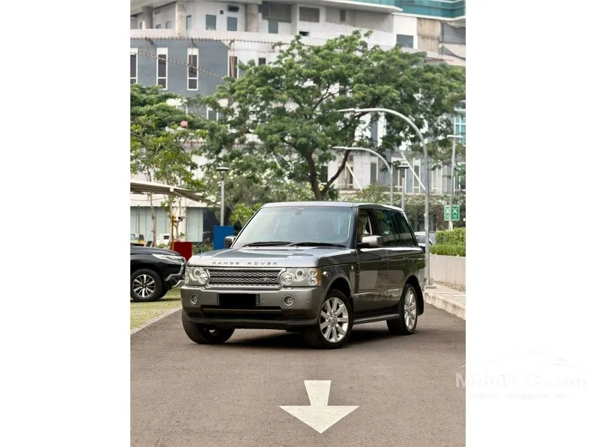 2009 Land Rover Range Rover Vogue SUV