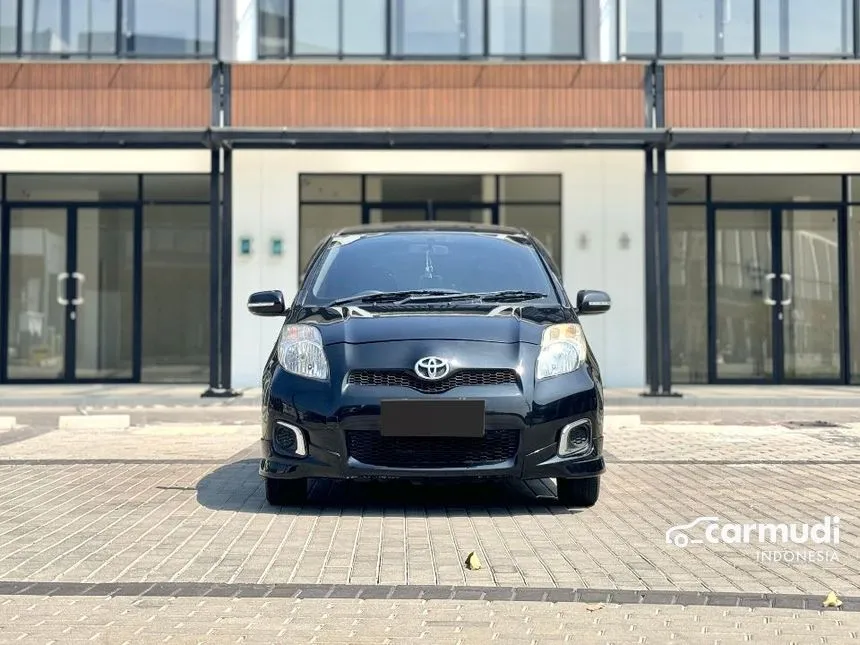 2013 Toyota Yaris E Hatchback