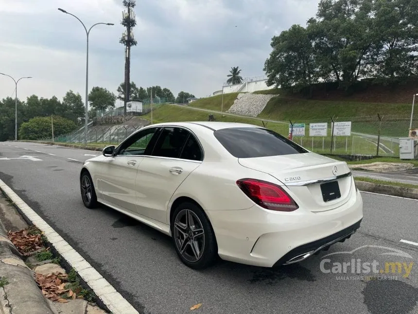 2019 Mercedes-Benz C200 AMG Line Sedan