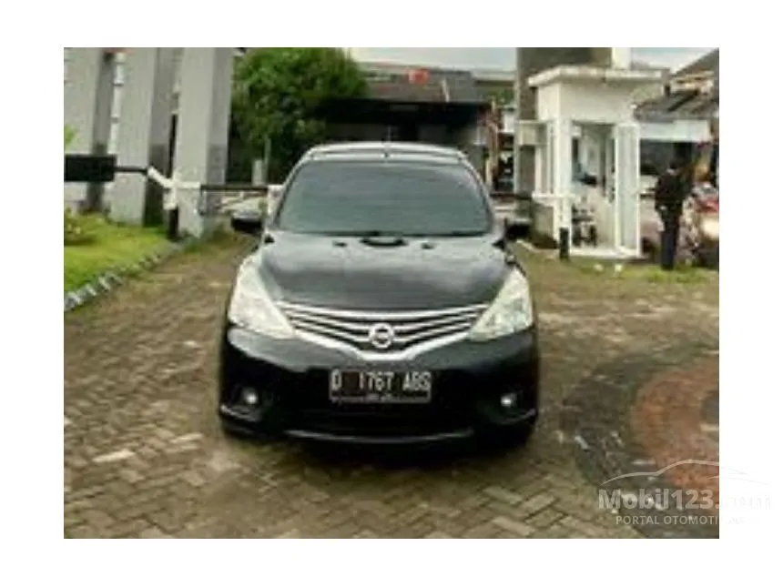 Jual Mobil Nissan Grand Livina 2013 XV 1.5 di Jawa Barat Manual MPV Hitam Rp 125.000.000