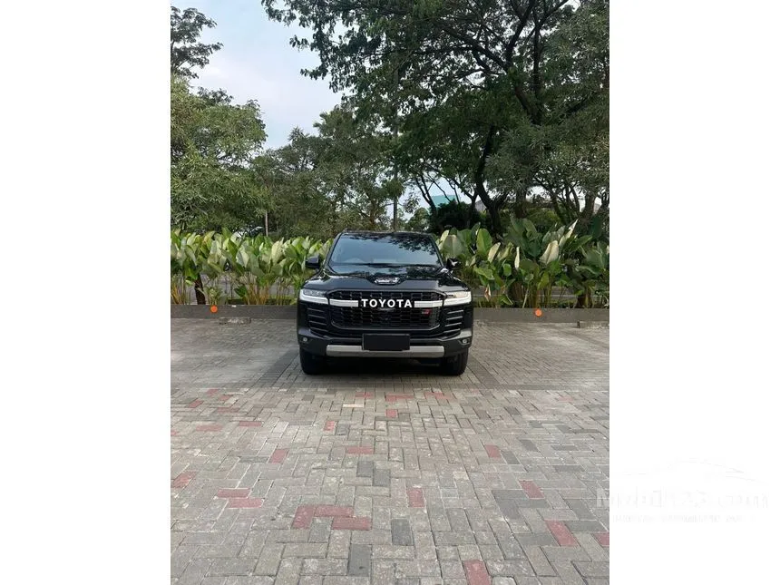 2023 Toyota Land Cruiser 300 GR-S SUV