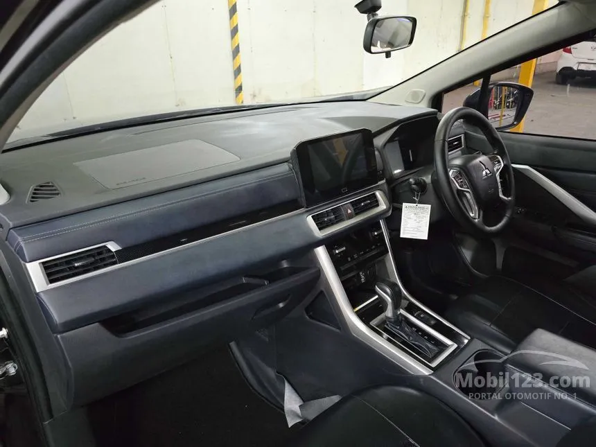 2023 Mitsubishi Xpander Cross Premium MPV