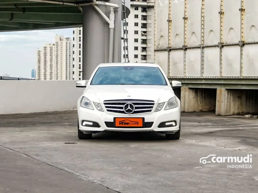 2010 Mercedes-Benz E250 Avantgarde CGI Sedan