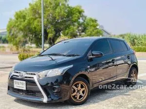 2016 Toyota YARIS 1.2 E Hatchback