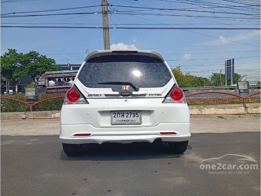 2014 Honda Brio V Hatchback
