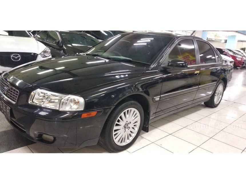 06 volvo s80