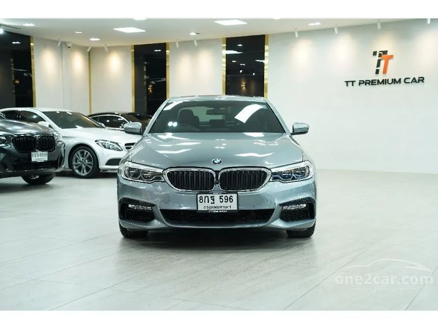 2019 BMW 530e M Sport Sedan