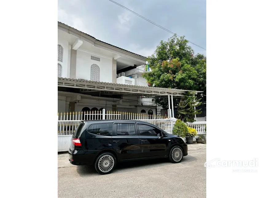 2016 Nissan Grand Livina SV MPV