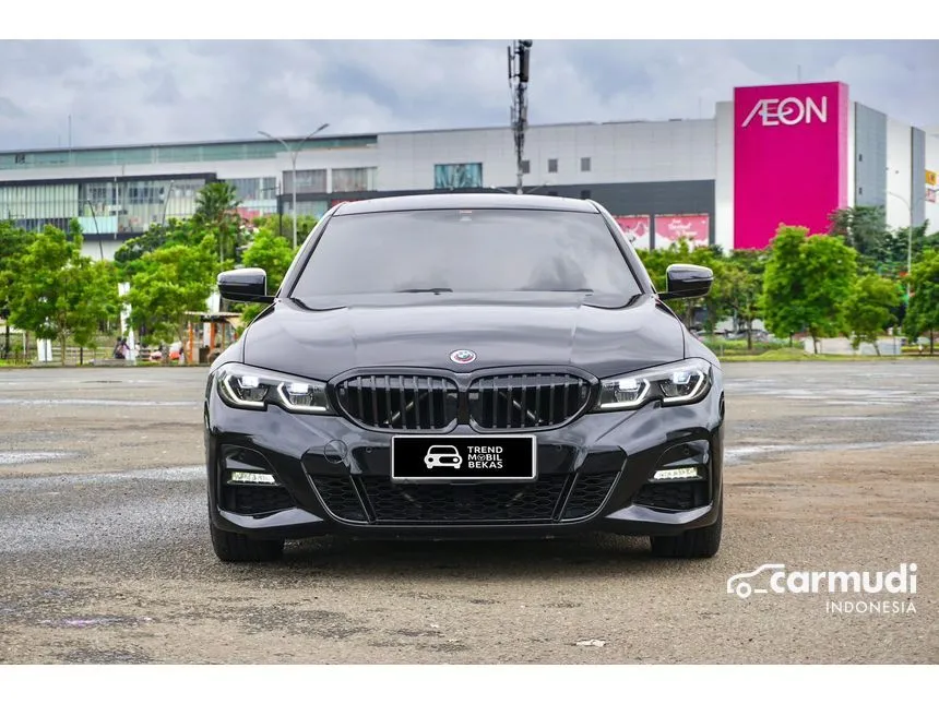 2022 BMW 330i M Sport Sedan