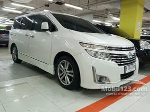 2011 Nissan Elgrand 3.5 Highway Star MPV