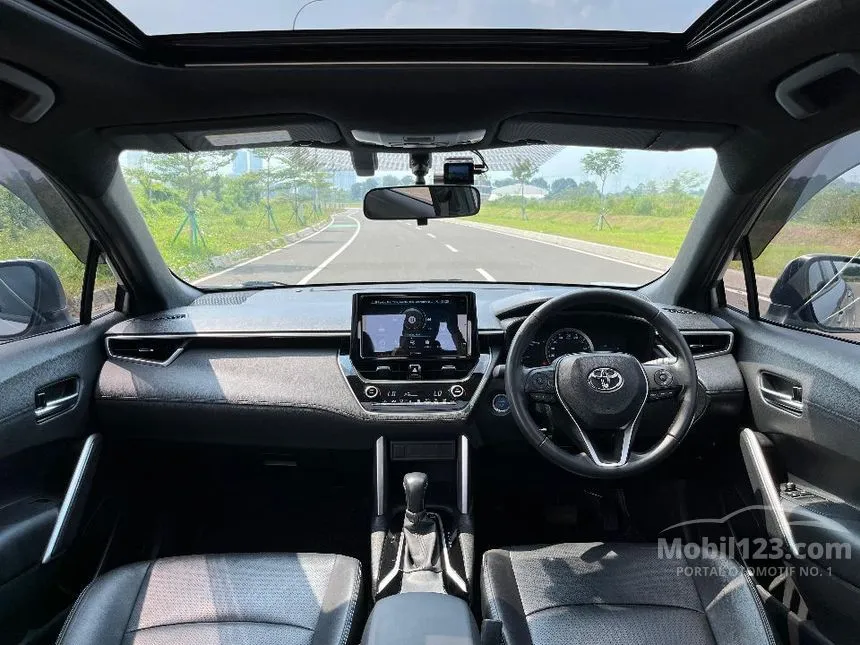 2021 Toyota Corolla Cross Hybrid SUV