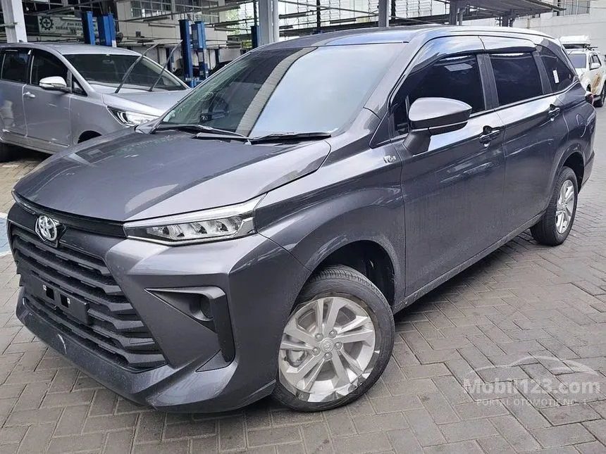 Jual Mobil Toyota Avanza 2024 E 1.3 di DKI Jakarta Manual MPV Abu