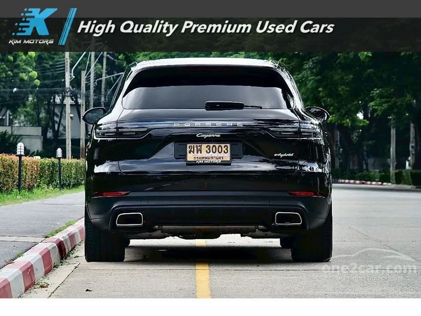 2019 Porsche CAYENNE E-Hybrid SUV