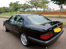 1998 Mercedes-Benz E230 2.3 W210 2.3 Automatic Sedan
